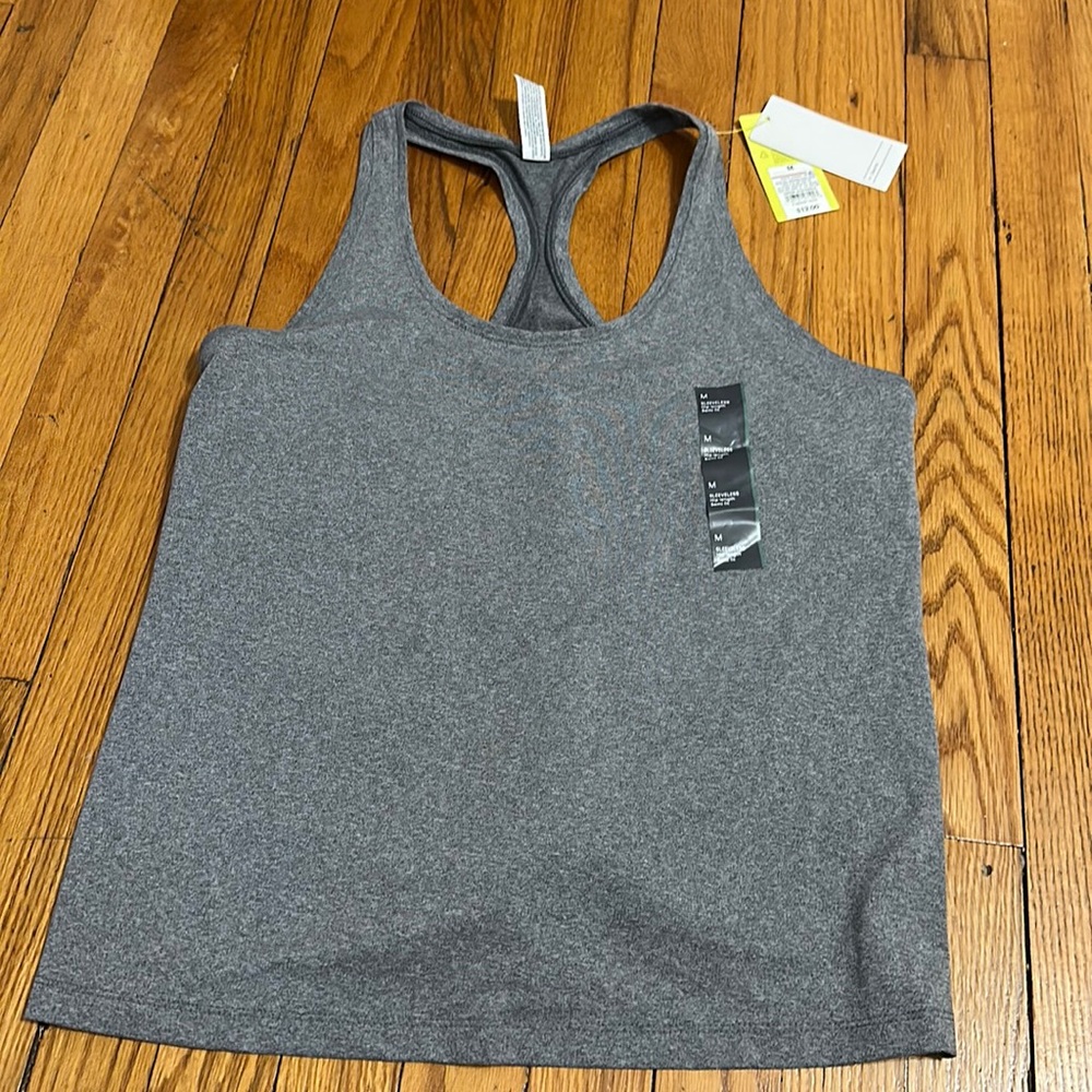 All in motion women’s medium work out tank top NWT